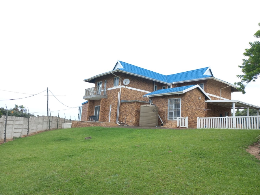 4 Bedroom Property for Sale in Leisure Crest KwaZulu-Natal