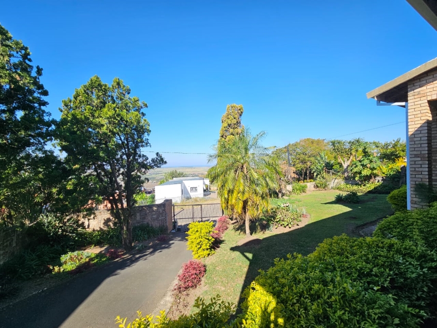3 Bedroom Property for Sale in Highridge KwaZulu-Natal
