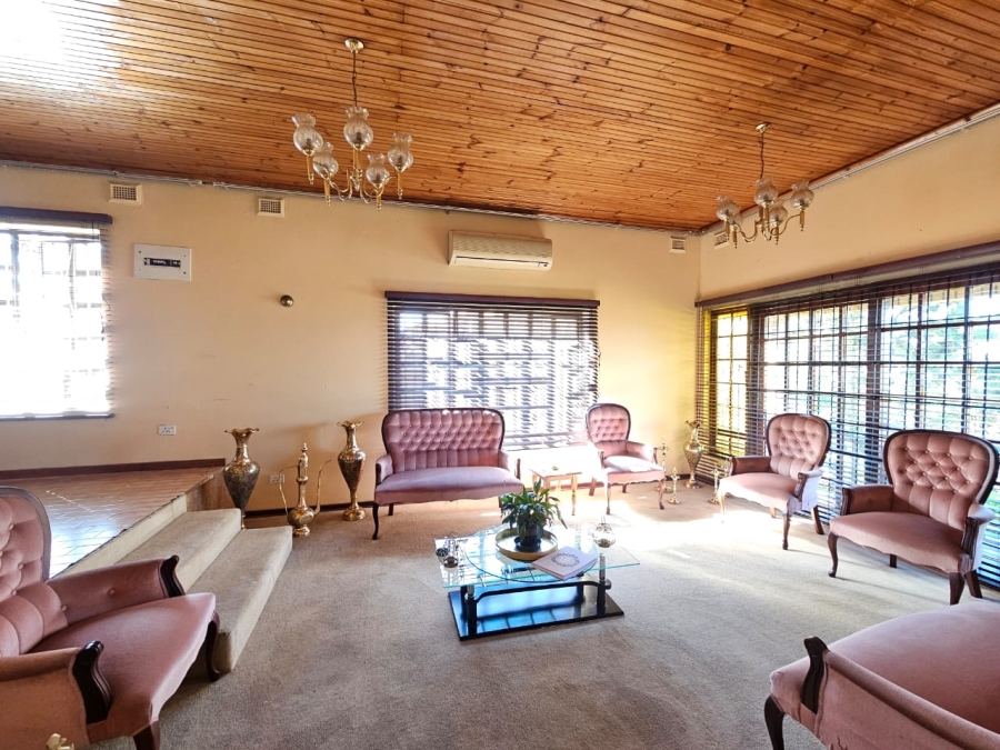 3 Bedroom Property for Sale in Highridge KwaZulu-Natal