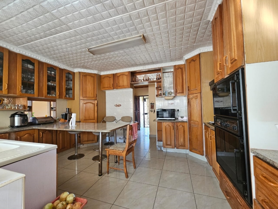 3 Bedroom Property for Sale in Highridge KwaZulu-Natal