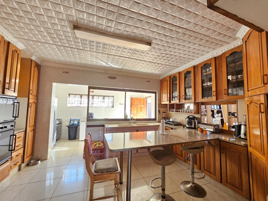 3 Bedroom Property for Sale in Highridge KwaZulu-Natal