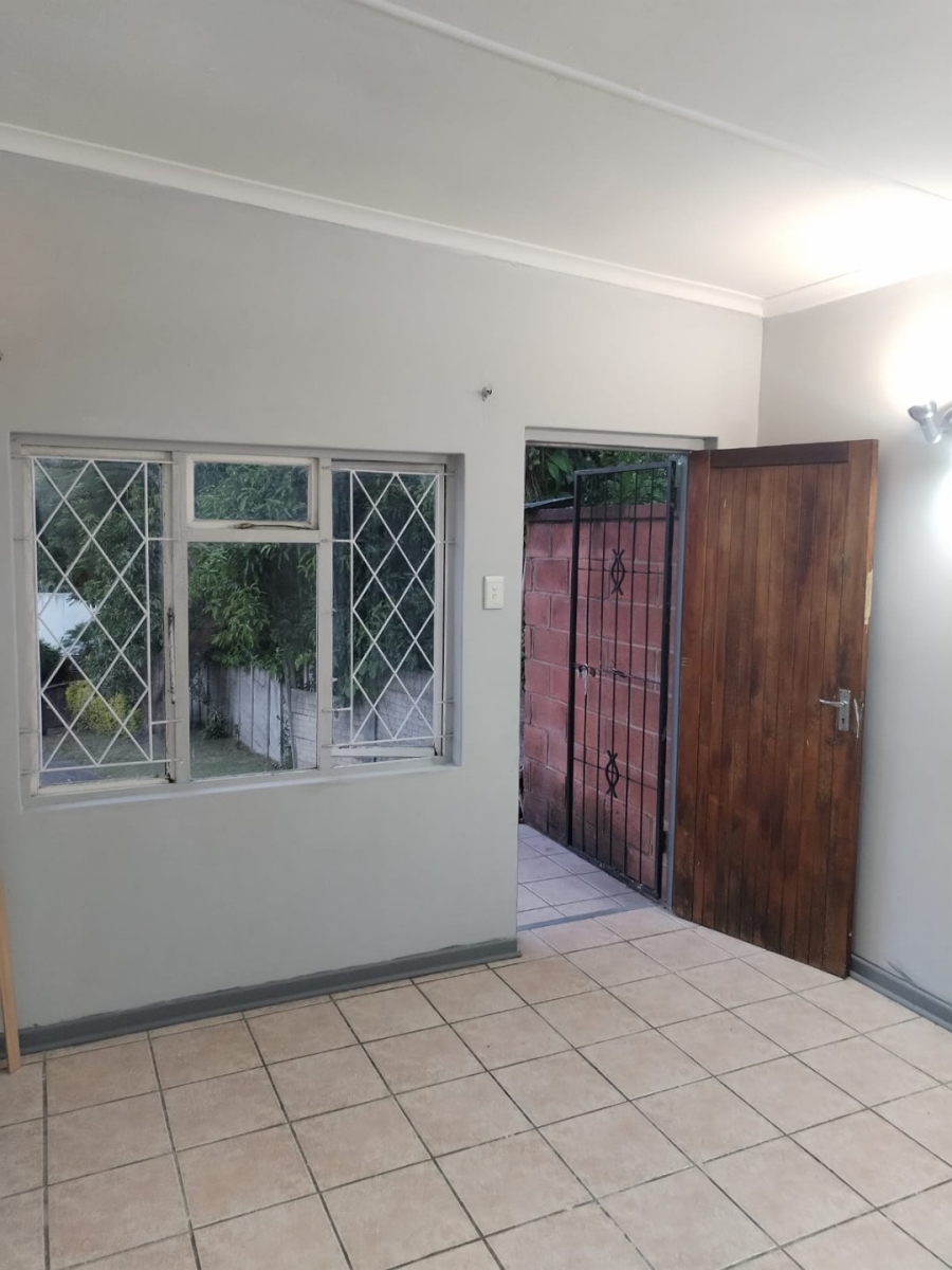 To Let 1 Bedroom Property for Rent in Northdene KwaZulu-Natal