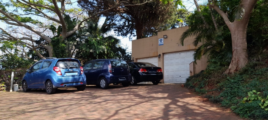 7 Bedroom Property for Sale in Glenmore KwaZulu-Natal
