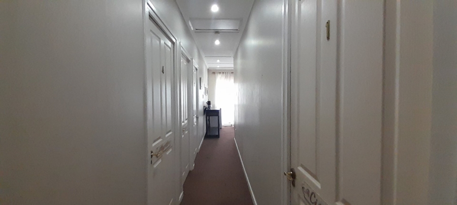 7 Bedroom Property for Sale in Glenmore KwaZulu-Natal