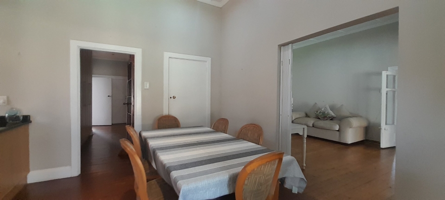 7 Bedroom Property for Sale in Glenmore KwaZulu-Natal