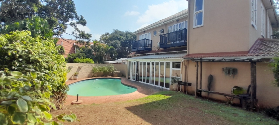 7 Bedroom Property for Sale in Glenmore KwaZulu-Natal