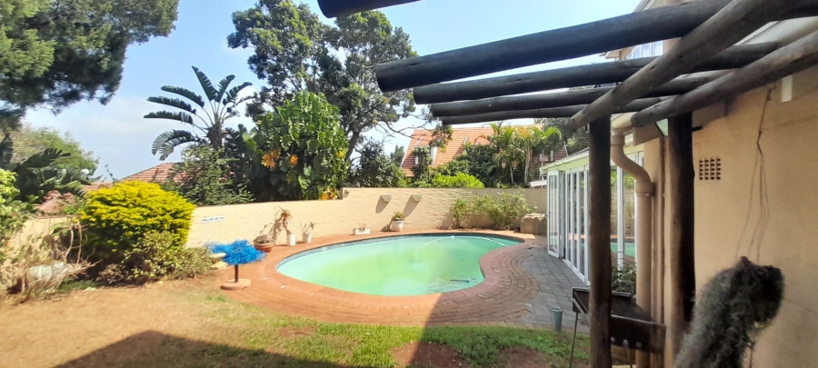 7 Bedroom Property for Sale in Glenmore KwaZulu-Natal