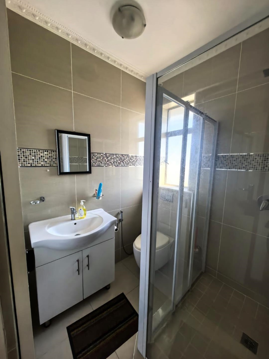 To Let 2 Bedroom Property for Rent in North Beach KwaZulu-Natal