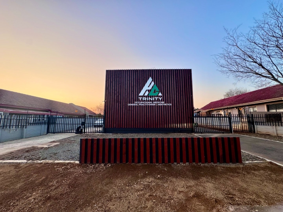 3 Bedroom Property for Sale in Huttenheights KwaZulu-Natal