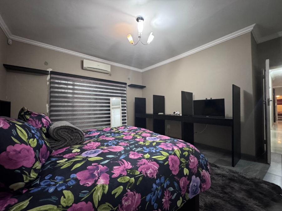 3 Bedroom Property for Sale in Huttenheights KwaZulu-Natal