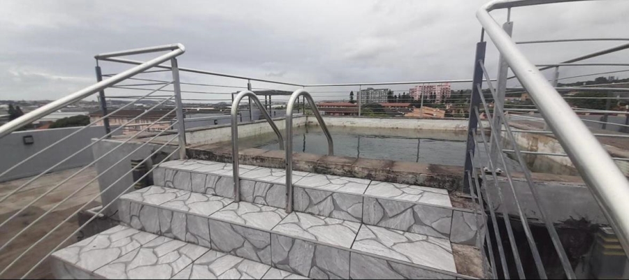 2 Bedroom Property for Sale in Montclair KwaZulu-Natal