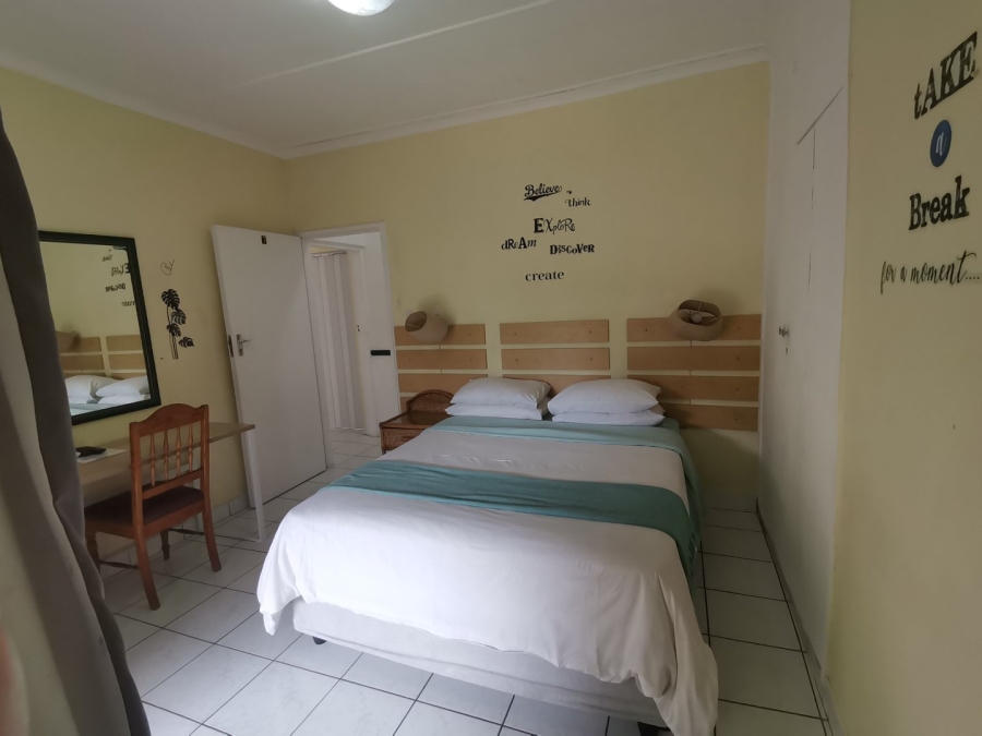 7 Bedroom Property for Sale in Shelly Beach KwaZulu-Natal