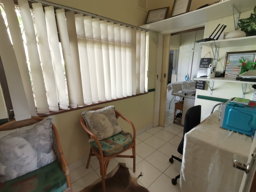 7 Bedroom Property for Sale in Shelly Beach KwaZulu-Natal