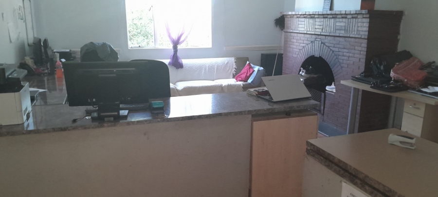 4 Bedroom Property for Sale in Ixopo KwaZulu-Natal