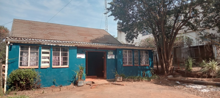 4 Bedroom Property for Sale in Ixopo KwaZulu-Natal