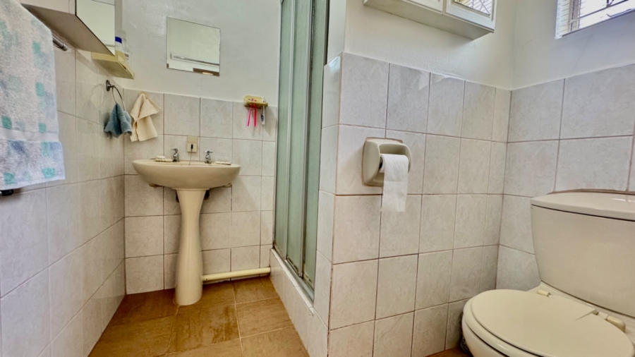 4 Bedroom Property for Sale in Schuinshoogte KwaZulu-Natal