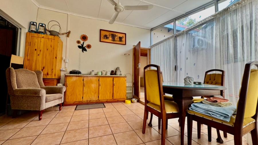 4 Bedroom Property for Sale in Schuinshoogte KwaZulu-Natal