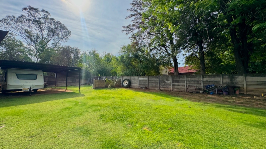 4 Bedroom Property for Sale in Schuinshoogte KwaZulu-Natal