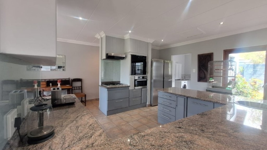 3 Bedroom Property for Sale in Elysium KwaZulu-Natal