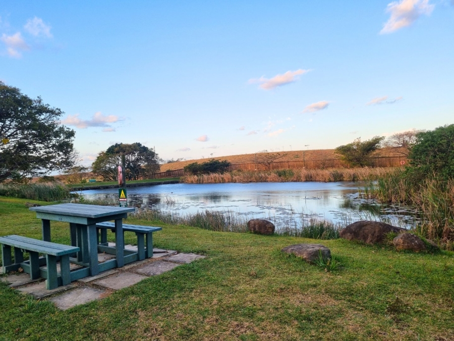 To Let 2 Bedroom Property for Rent in Ballitoville KwaZulu-Natal
