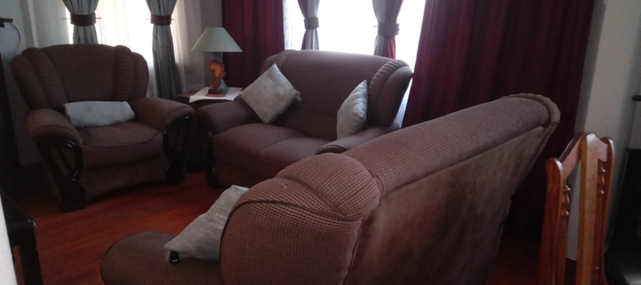 4 Bedroom Property for Sale in Lester Park KwaZulu-Natal