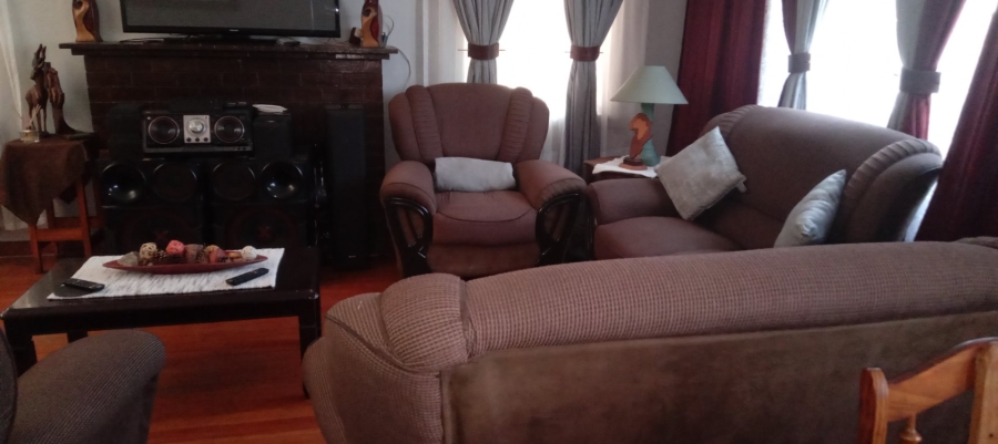 4 Bedroom Property for Sale in Lester Park KwaZulu-Natal