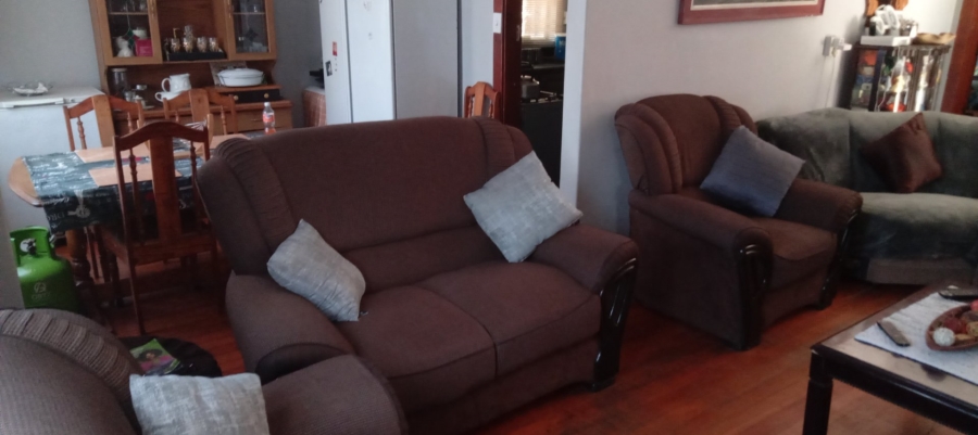4 Bedroom Property for Sale in Lester Park KwaZulu-Natal