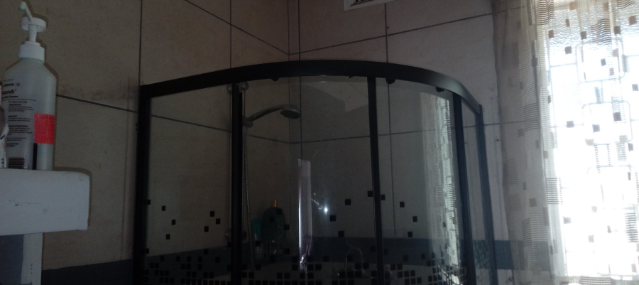 4 Bedroom Property for Sale in Lester Park KwaZulu-Natal