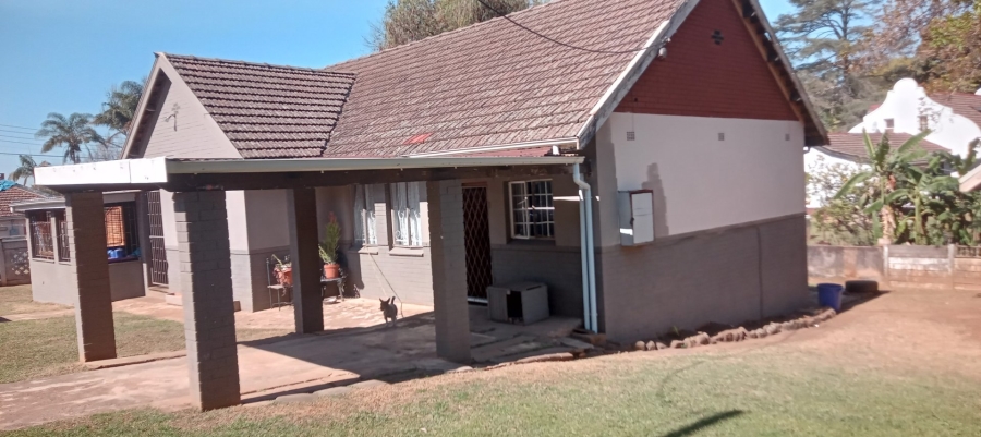 4 Bedroom Property for Sale in Lester Park KwaZulu-Natal