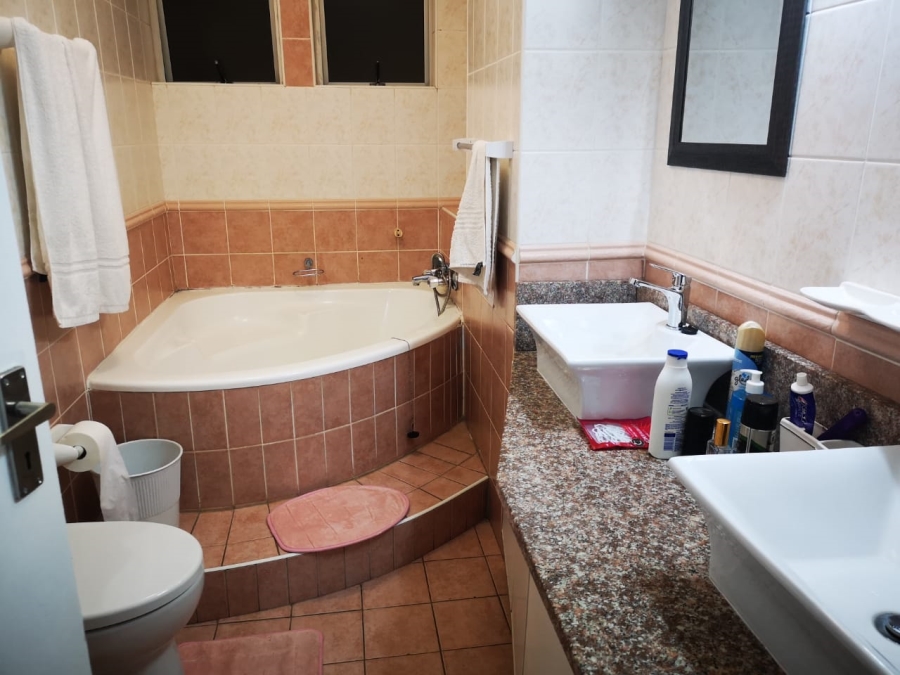 3 Bedroom Property for Sale in Umhlanga KwaZulu-Natal