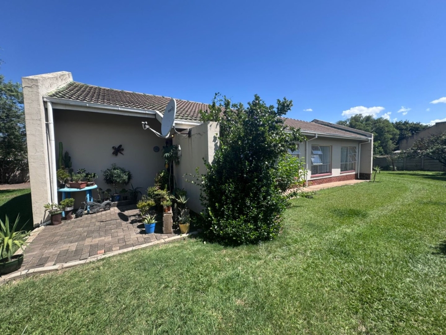 3 Bedroom Property for Sale in Huttenheights KwaZulu-Natal