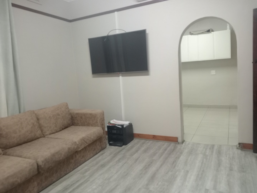 To Let Commercial Property for Rent in Northdene KwaZulu-Natal