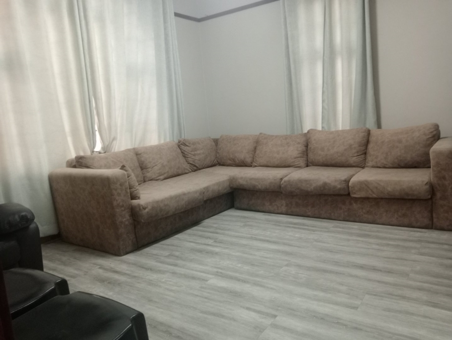To Let Commercial Property for Rent in Northdene KwaZulu-Natal