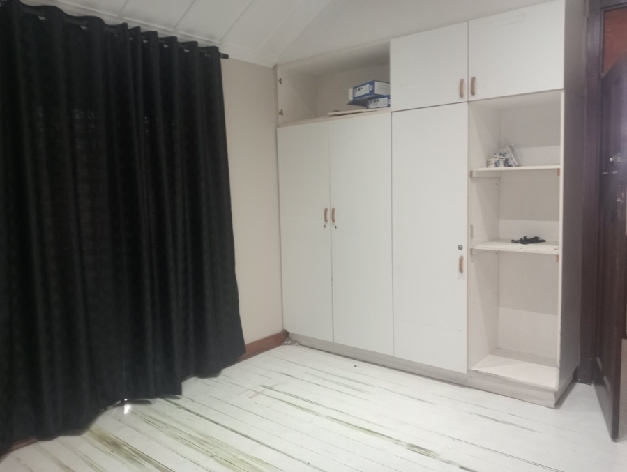 To Let Commercial Property for Rent in Northdene KwaZulu-Natal