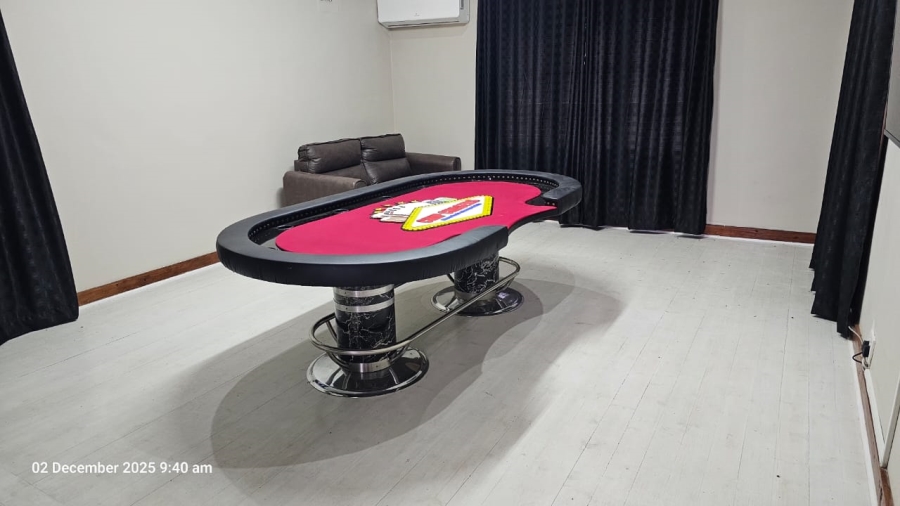 To Let Commercial Property for Rent in Northdene KwaZulu-Natal