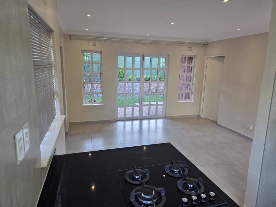 2 Bedroom Property for Sale in Mount Edgecombe Ext 3 KwaZulu-Natal