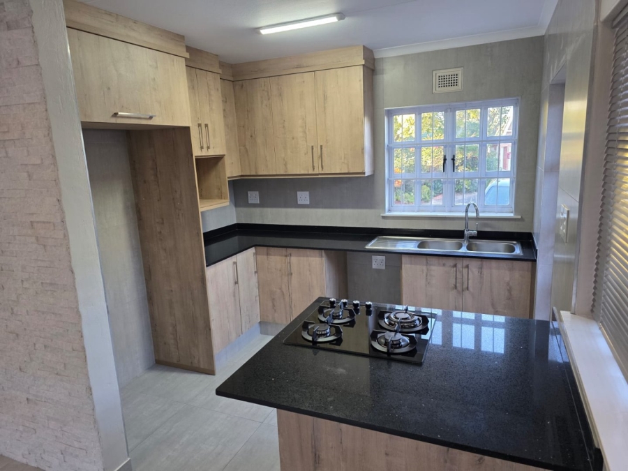 2 Bedroom Property for Sale in Mount Edgecombe Ext 3 KwaZulu-Natal