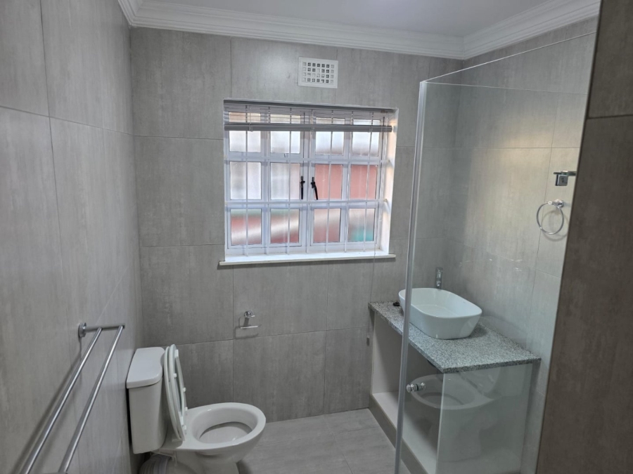2 Bedroom Property for Sale in Mount Edgecombe Ext 3 KwaZulu-Natal