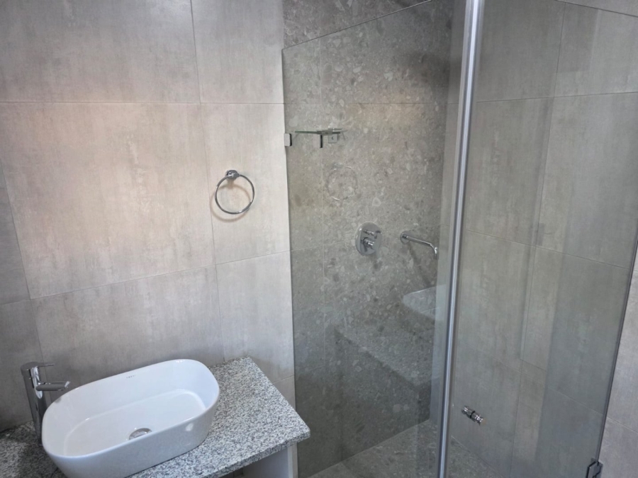 2 Bedroom Property for Sale in Mount Edgecombe Ext 3 KwaZulu-Natal