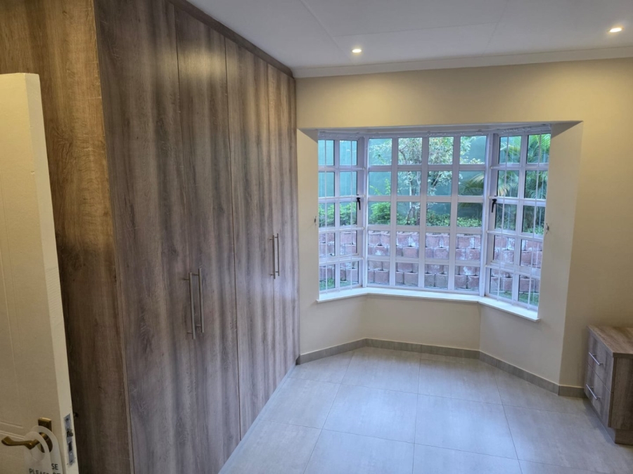 2 Bedroom Property for Sale in Mount Edgecombe Ext 3 KwaZulu-Natal