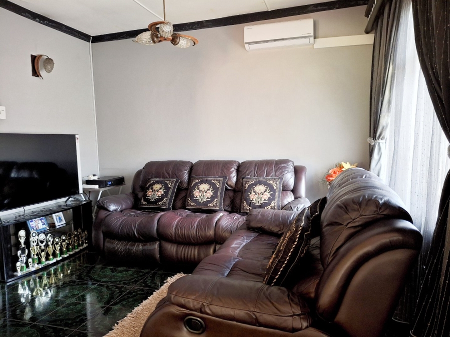3 Bedroom Property for Sale in Stanger Manor KwaZulu-Natal