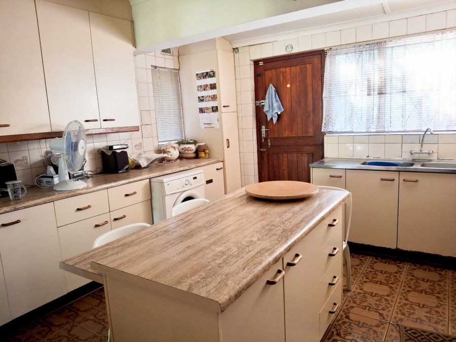 4 Bedroom Property for Sale in Warrenton KwaZulu-Natal
