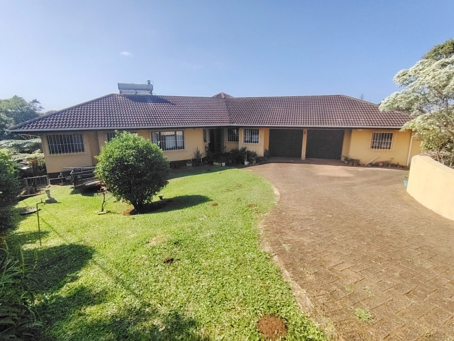 5 Bedroom Property for Sale in Margate KwaZulu-Natal