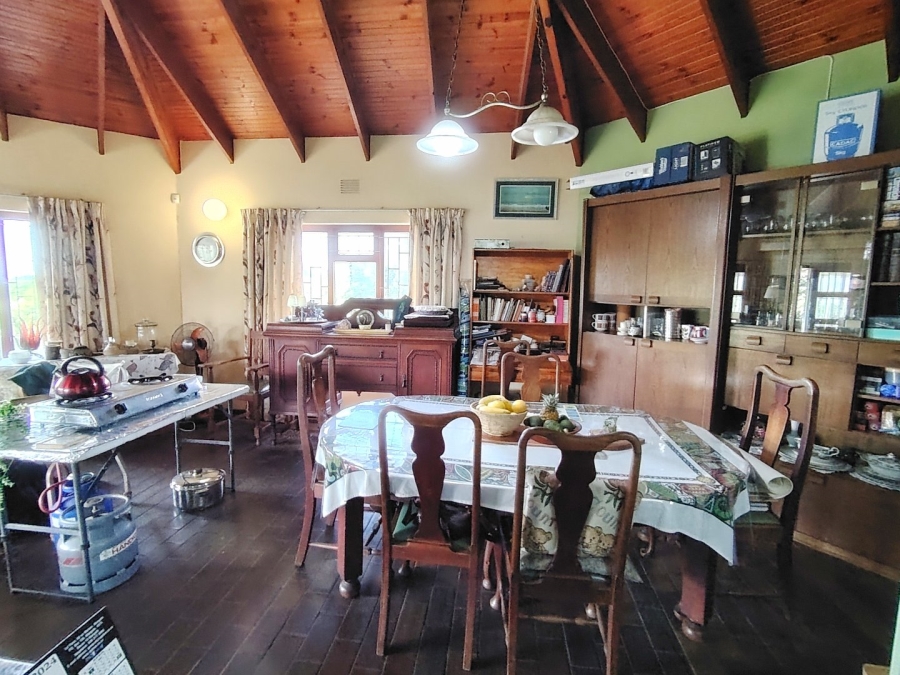 5 Bedroom Property for Sale in Margate KwaZulu-Natal