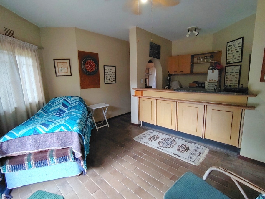 5 Bedroom Property for Sale in Margate KwaZulu-Natal