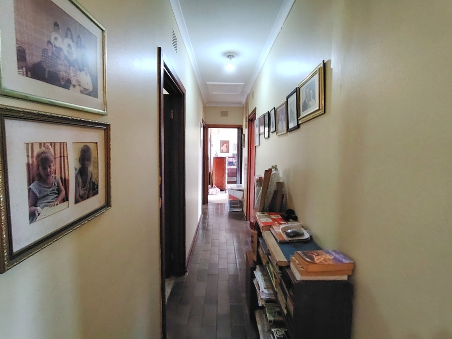 5 Bedroom Property for Sale in Margate KwaZulu-Natal