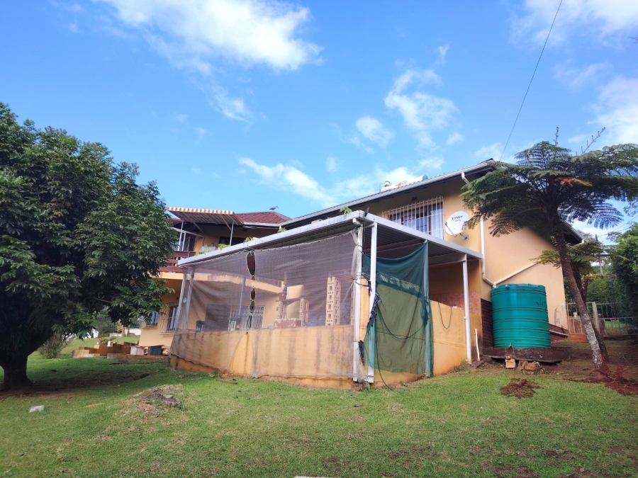 5 Bedroom Property for Sale in Margate KwaZulu-Natal