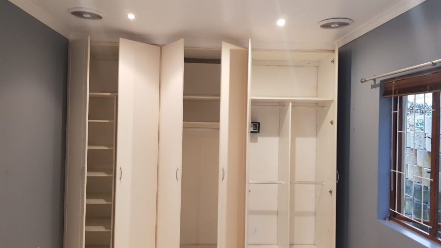 To Let 1 Bedroom Property for Rent in Westville KwaZulu-Natal