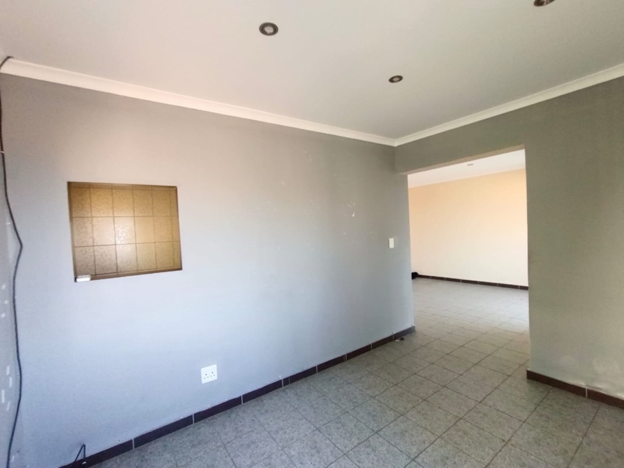 To Let 2 Bedroom Property for Rent in Bluff KwaZulu-Natal