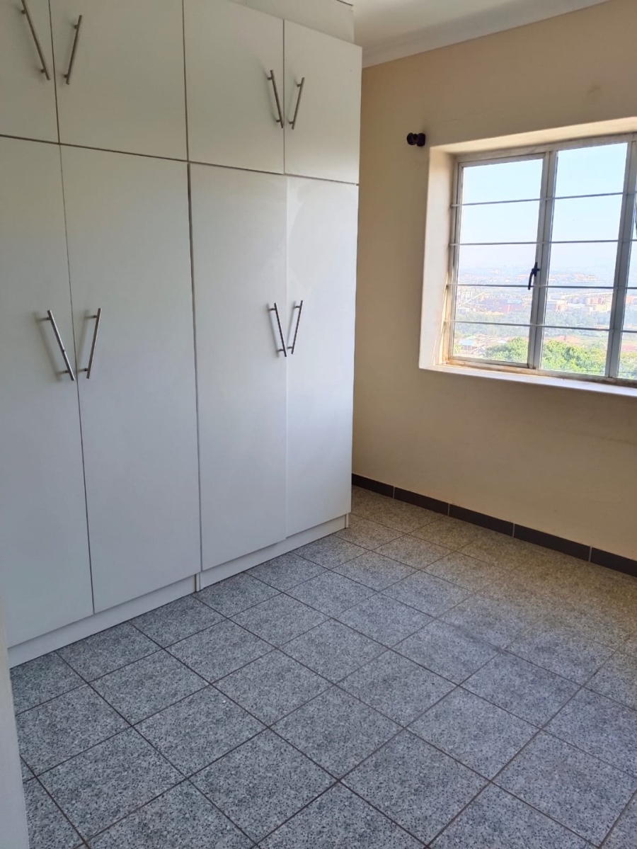 To Let 2 Bedroom Property for Rent in Bluff KwaZulu-Natal